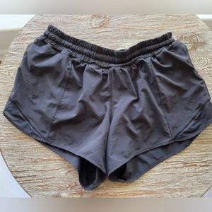 Lululemon Hotty Hot shorts size 8 black